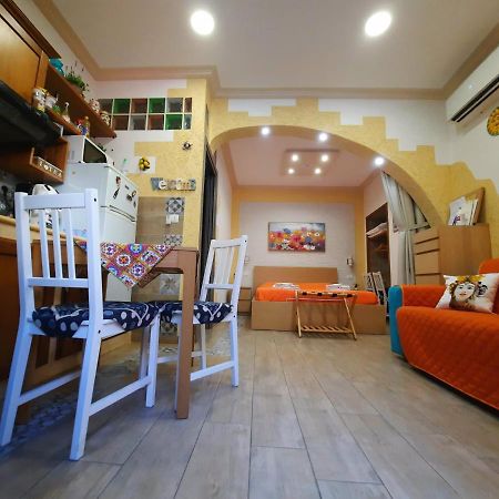 Il Sole Della Guilla Villa ปาแลร์โม ภายนอก รูปภาพ