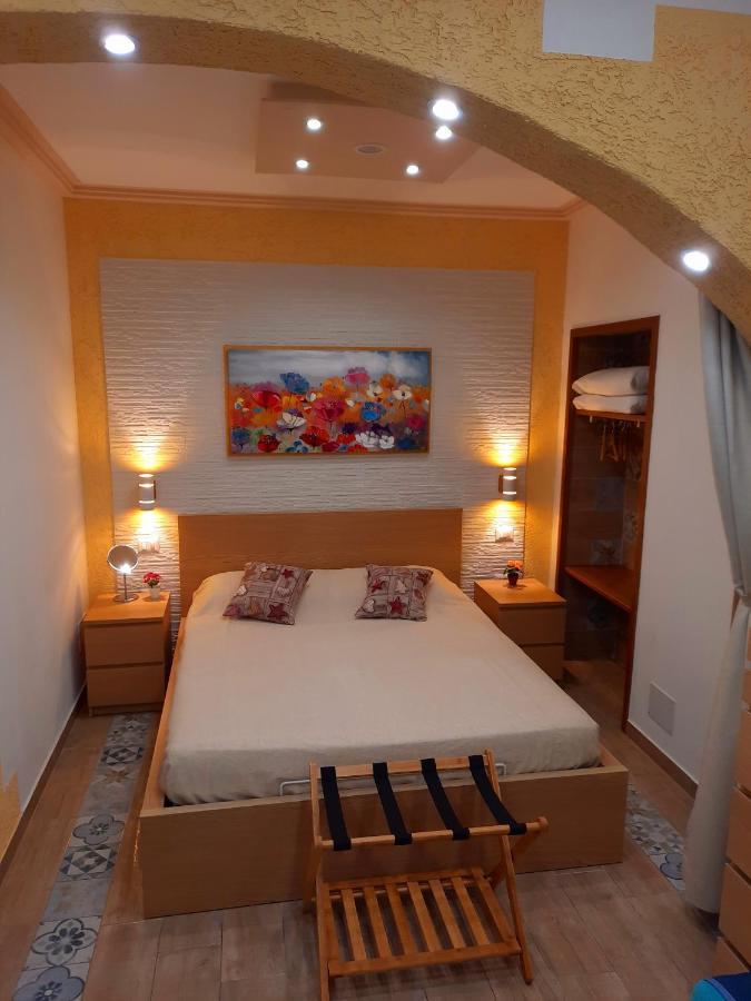 Il Sole Della Guilla Villa ปาแลร์โม ภายนอก รูปภาพ